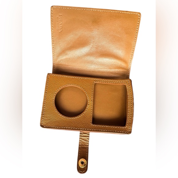 Prada Brown Leather Signature iPod Case Accessory - Picture 5 of 10